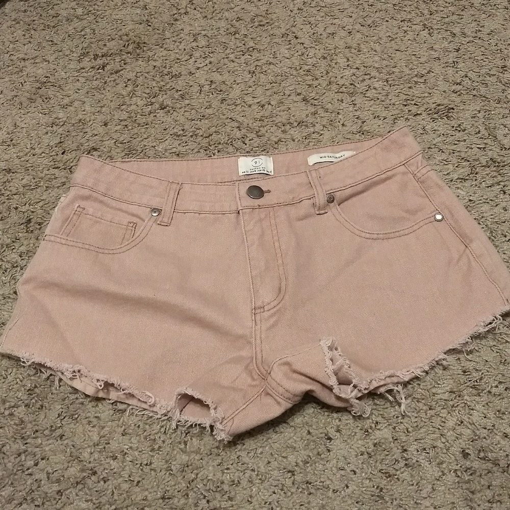 Pink denim short shorts